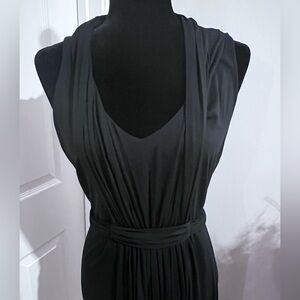 Chic Black Sleeveless Maxi Dress